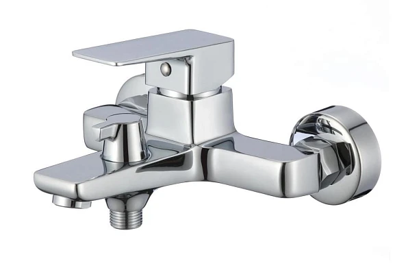 Смеситель Olive’s Navarra 25201NR для ванны и душа хром
